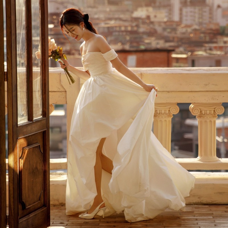 One Shoulder Strapless Simple  - Photography Natural Lighting บทวิจารณ์และราคา